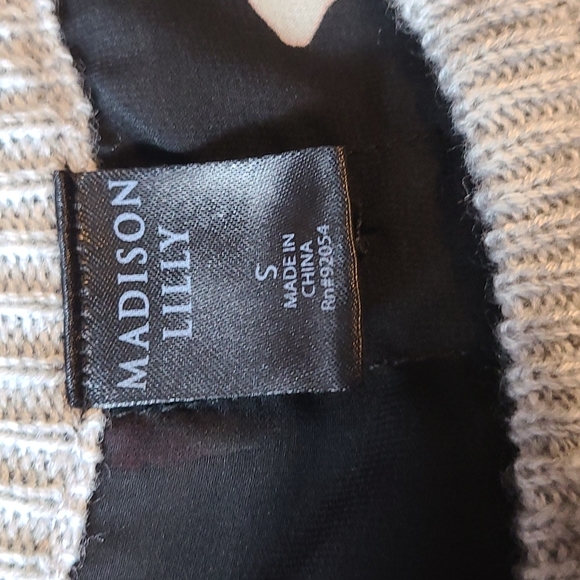 Madison Lily Mixed Fabric Sweater - Picture 7 of 11